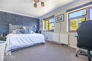 Photo 13- click for photo gallery